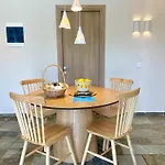 Lägenhet Staybridge Apartments, Mesongí