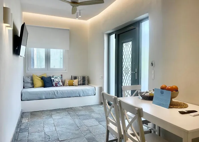 Staybridge Apartments, *