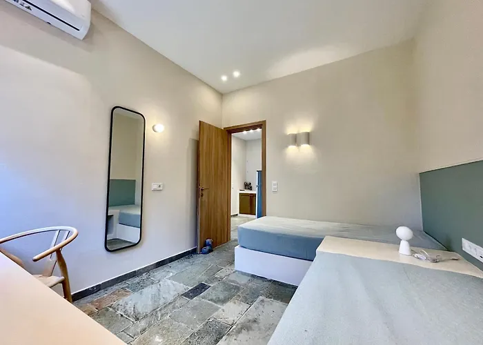 Staybridge Apartments,